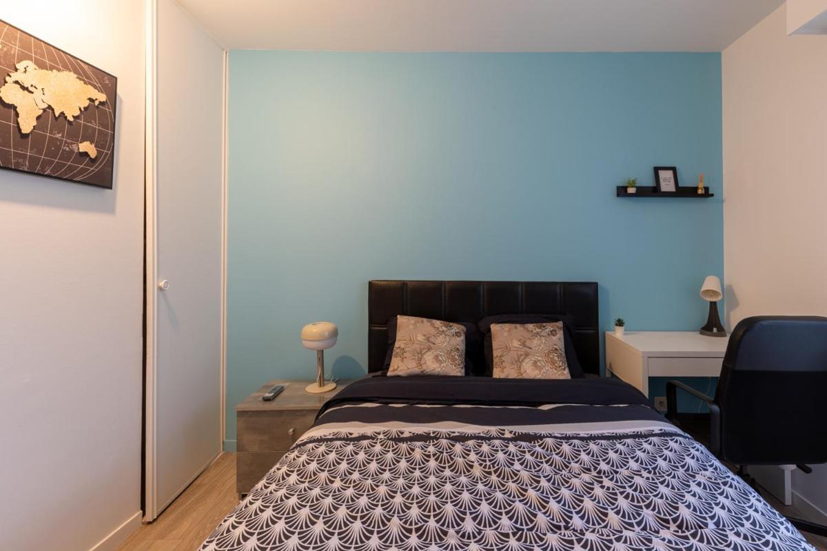 Le Beau Refuge Parisien De Cergy - Parisian Modern Flat At Cergy Bed and Breakfast Exteriör bild
